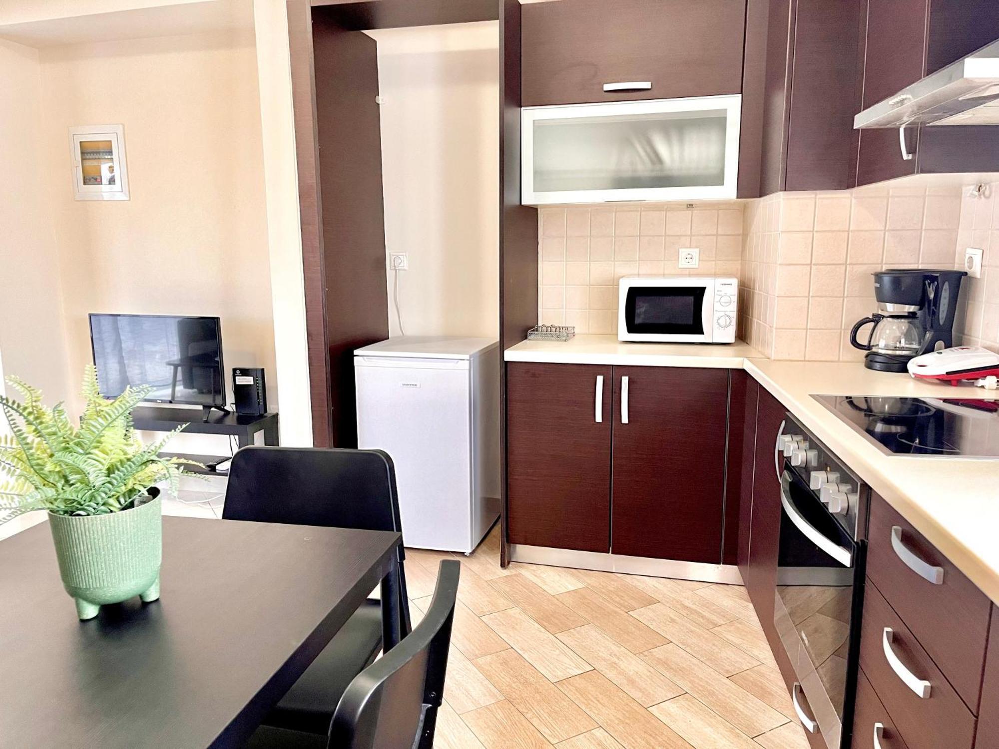 Elvita Apartments 2 Афины Экстерьер фото